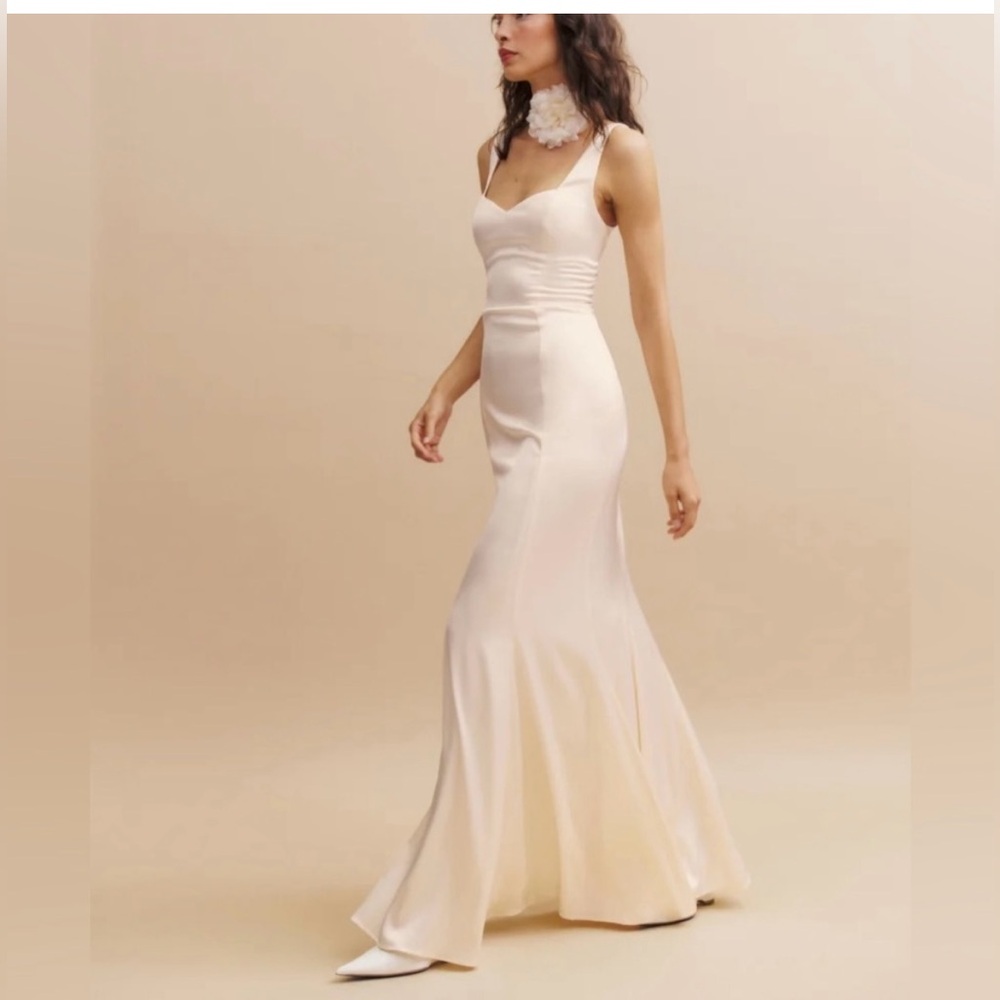 Reformation Payton Satin Dress Fior Di Lattes size 8 US NWT